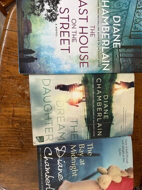 Diane Chamberlain "The Last House on the Street" - Teal & Purple Hardcover